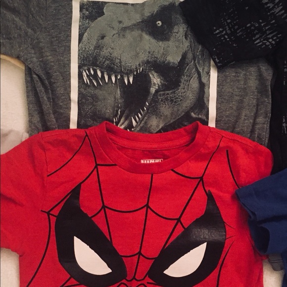 Boys Sz.6 shirts - Picture 3 of 4